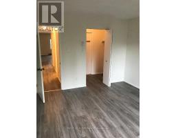 B - 1035 Cummings Avenue, Ottawa, ON K1J9K5 Photo 8