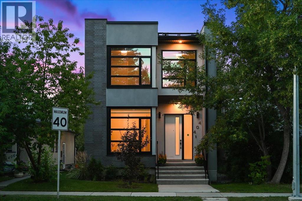 404 12 Avenue NW, Calgary, Alberta, T2M0C9