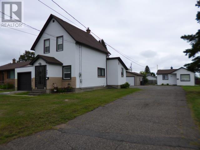 458 & 460 Egan ST - 1