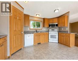 229 Mawdsley, Grande Cache, AB T0E0Y0 Photo 6