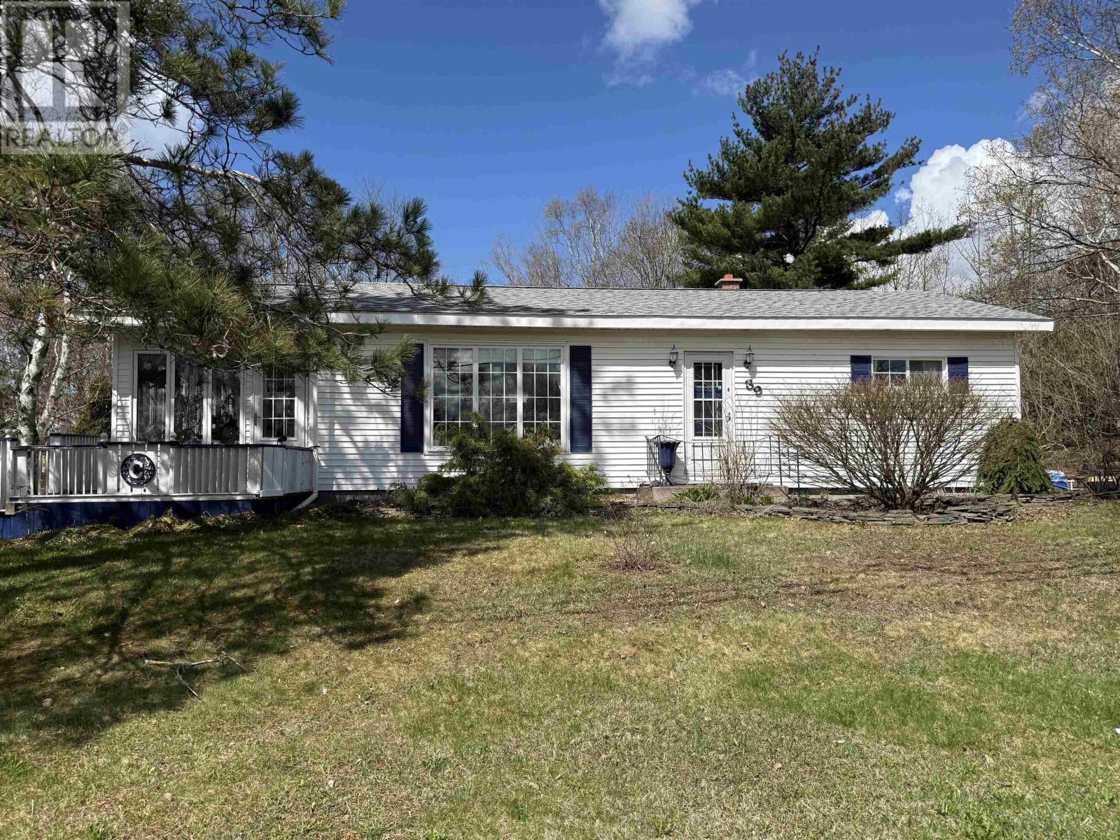 39 Munroe Ave Extension - 21