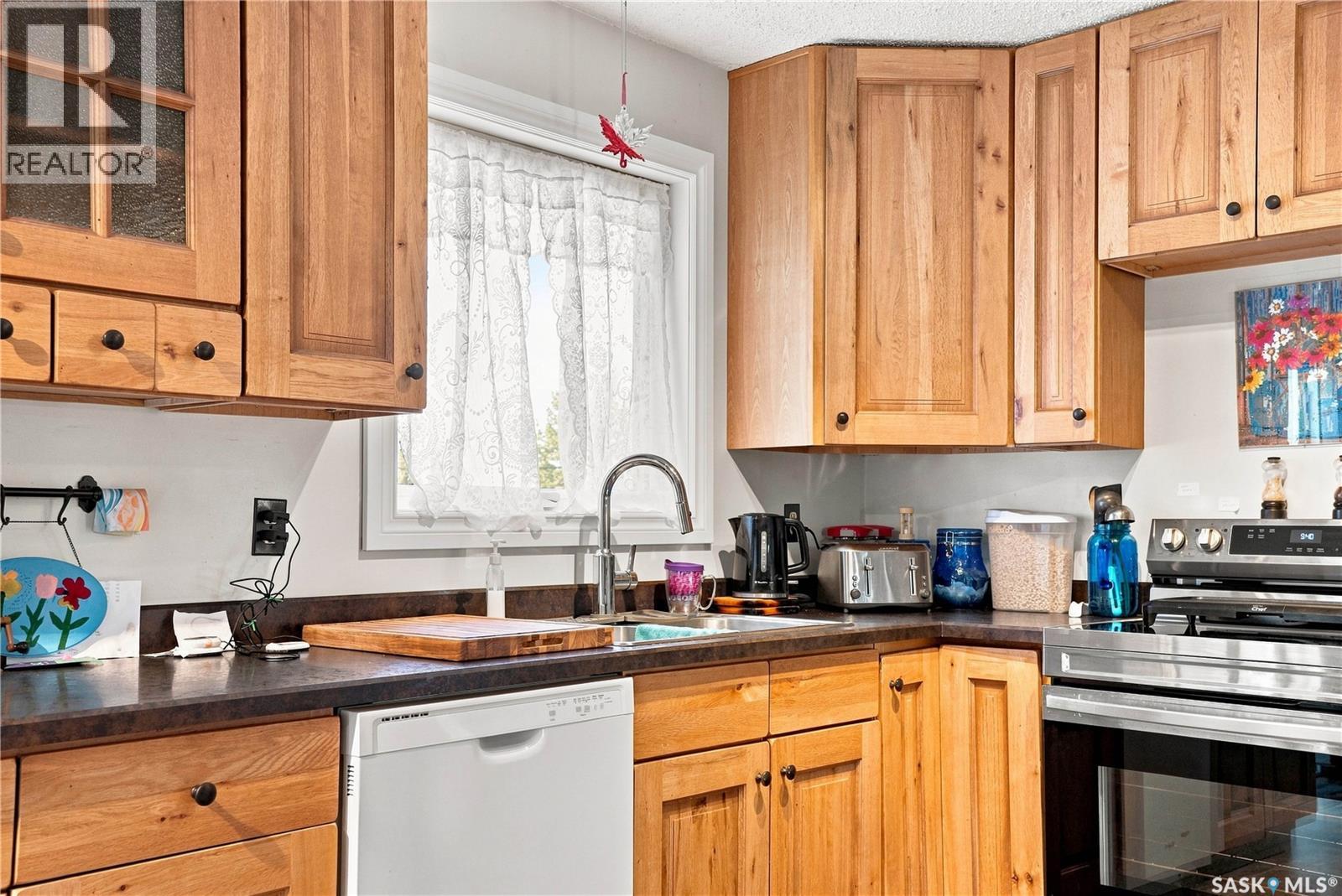 402 Fehr CRESCENT - 12