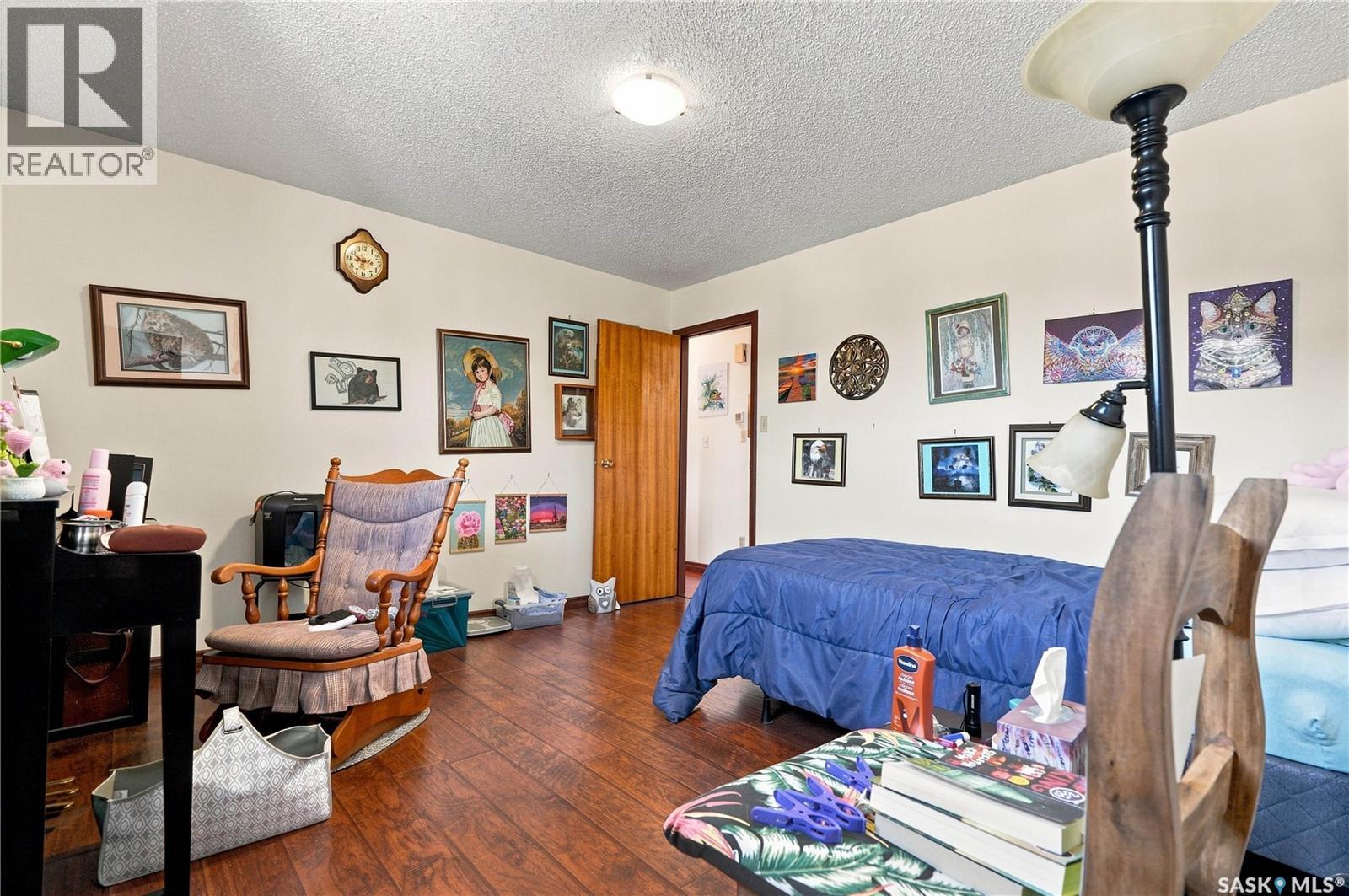 402 Fehr CRESCENT - 18