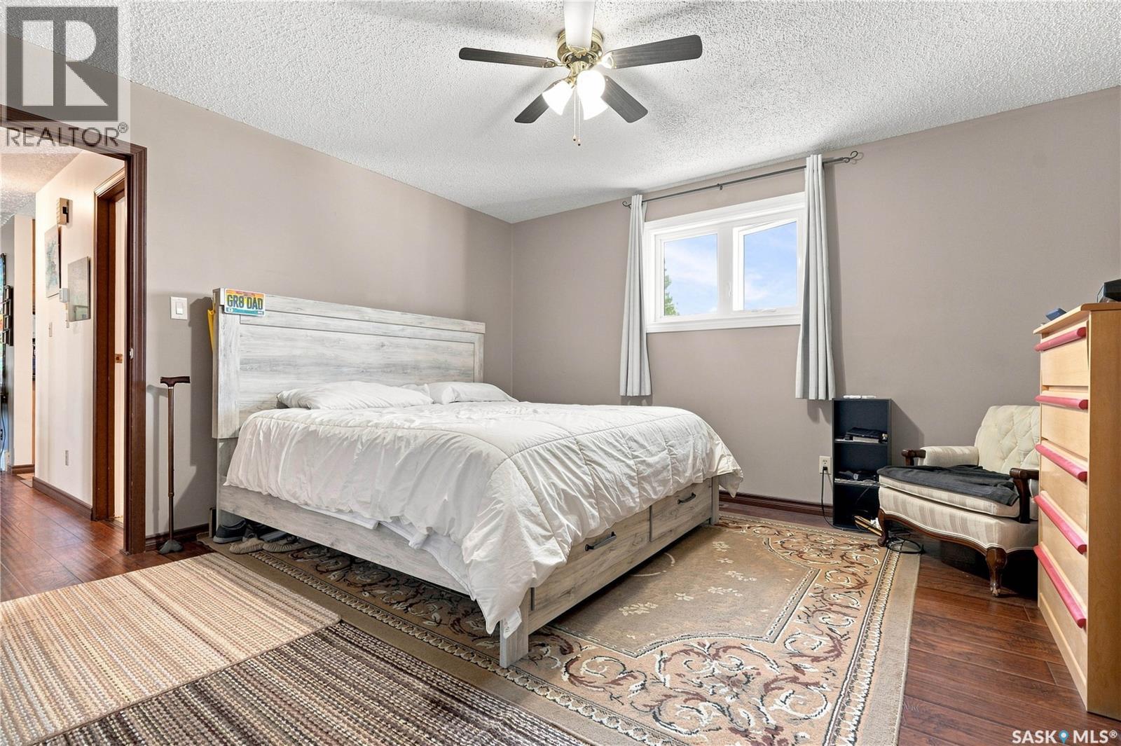 402 Fehr CRESCENT - Image 23