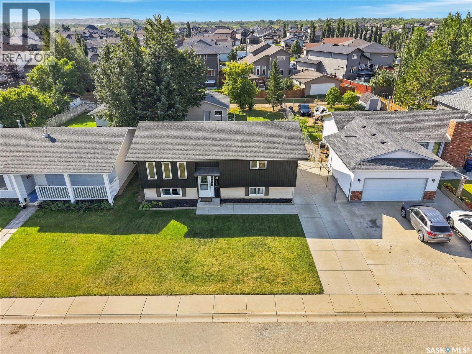 402 Fehr CRESCENT - Image 50