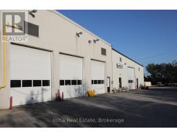 1396 Windmill Lane, Ottawa, ON K1B4V5 Photo 12