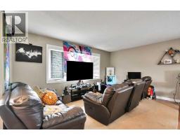 3pc Bathroom - 5748 Dalmead Crescent Nw, Calgary, AB T2A1E6 Photo 8