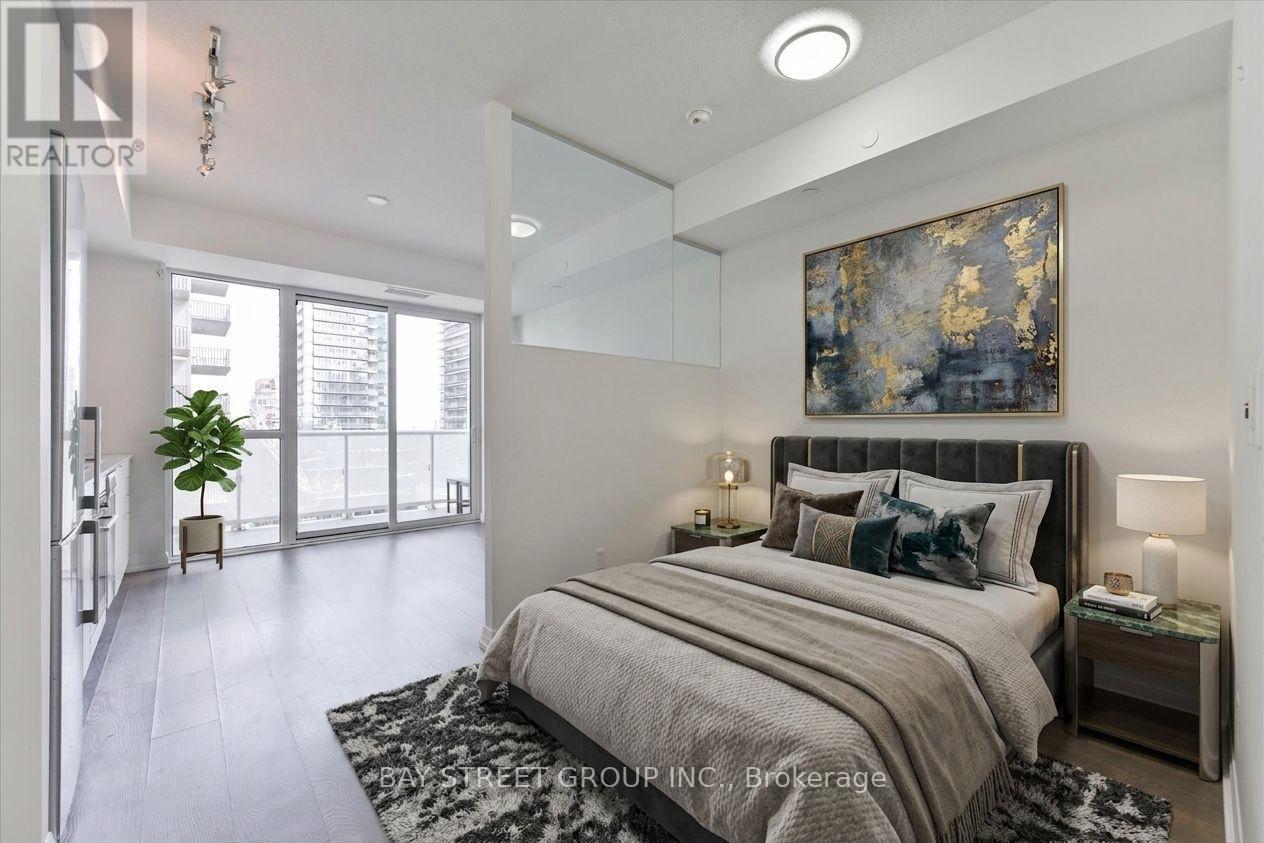 Photo of 101 erskine Avenue