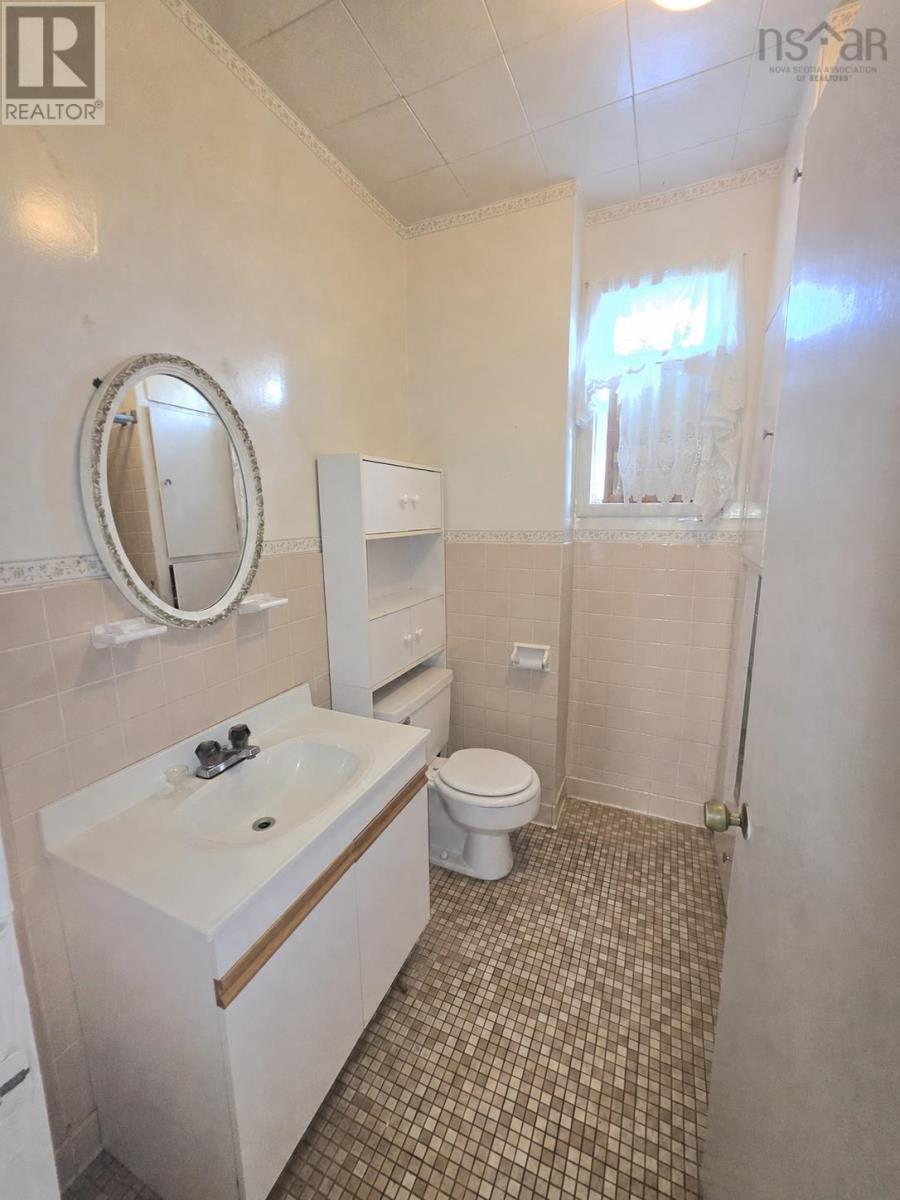 284 Foord Street - Image 19