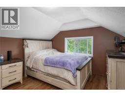 870 Sayward Rd, Sayward, BC V0P1R0 Photo 42