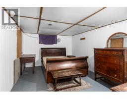 870 Sayward Rd, Sayward, BC V0P1R0 Photo 44