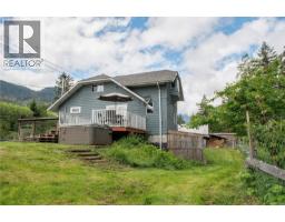 870 Sayward Rd, Sayward, BC V0P1R0 Photo 19