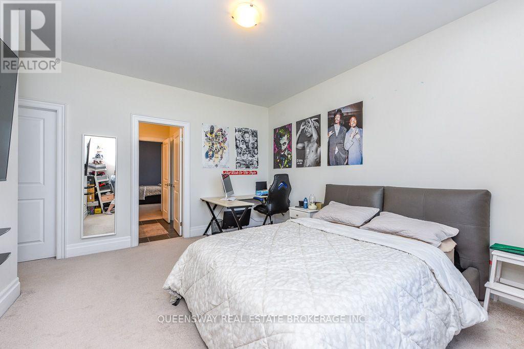 12 LOVE COURT - Image 26