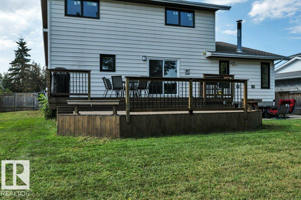 134 Willow Drive - 55
