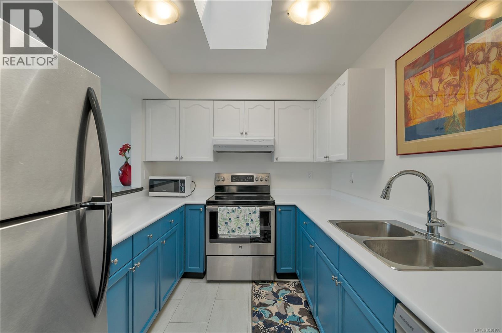 #4G 690 Colwyn St - Image 15