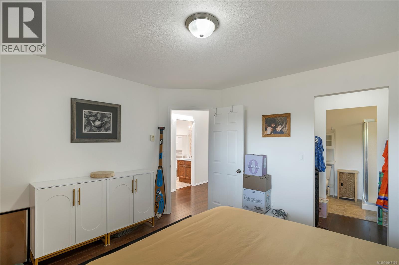#4G 690 Colwyn St - Image 24