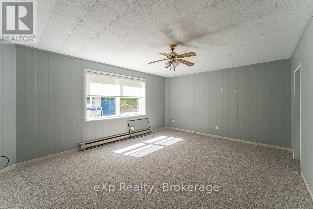 520 HURON ROAD - 11