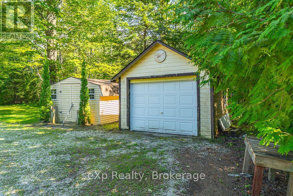 520 HURON ROAD - Image 3