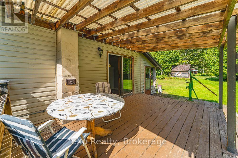 520 HURON ROAD - Image 33