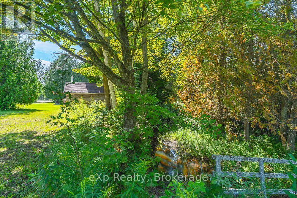 520 HURON ROAD - 35