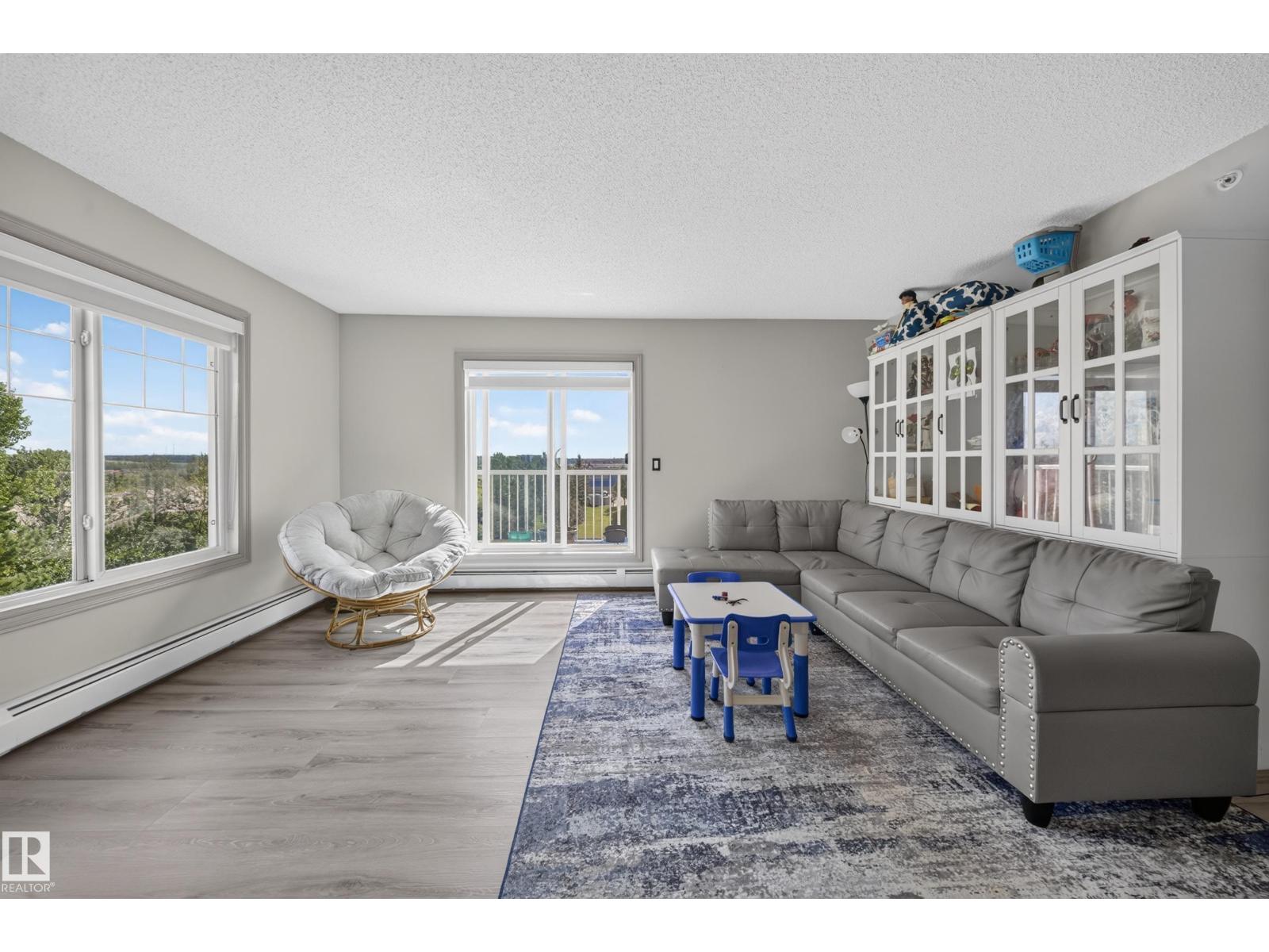 #419 4407 23 ST NW - Image 15