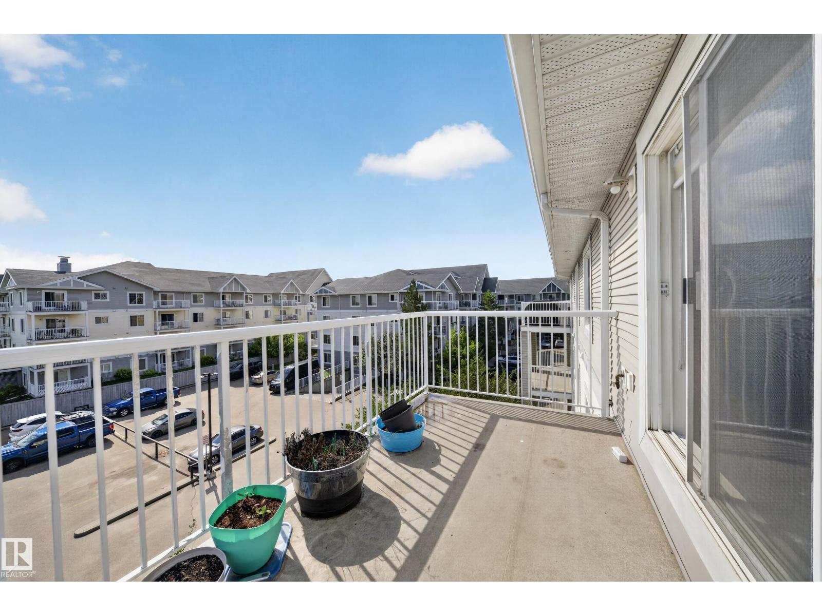 #419 4407 23 ST NW - Image 27