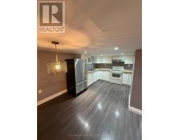 Bathroom - 163 Dundas Street, Brantford, ON N3R1S6 Photo 6