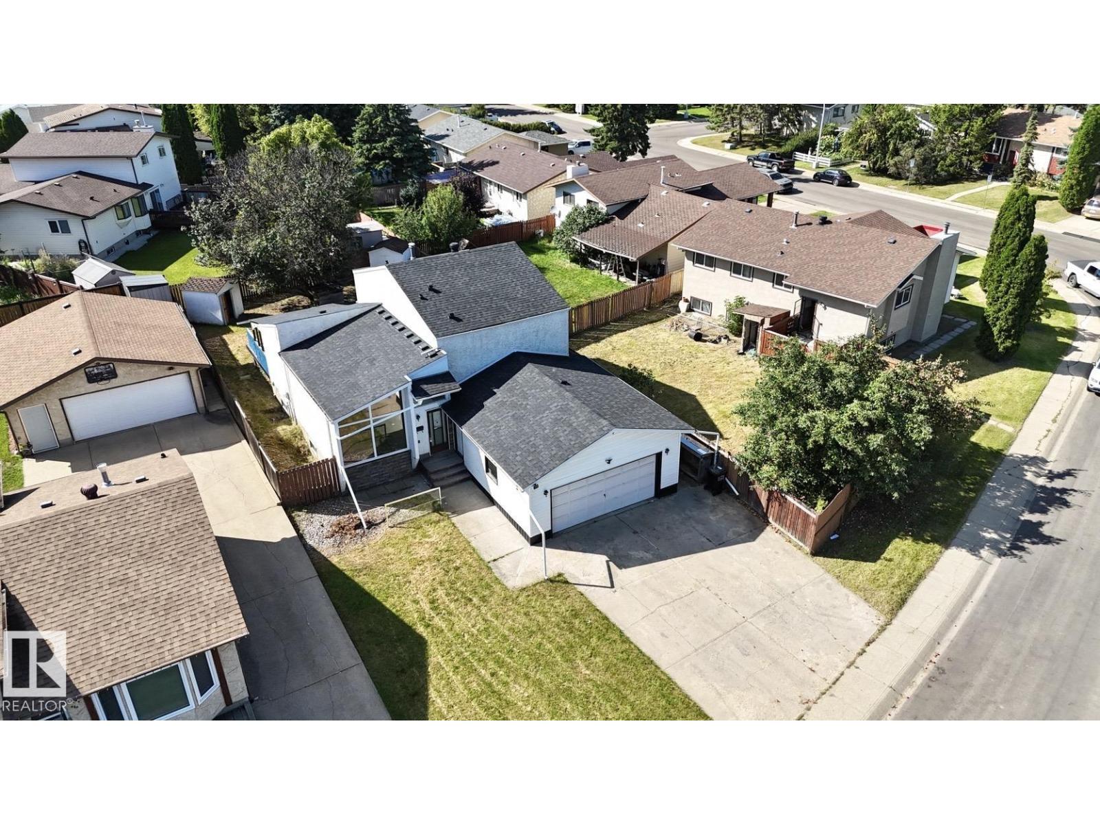 1768 48A ST NW - 3