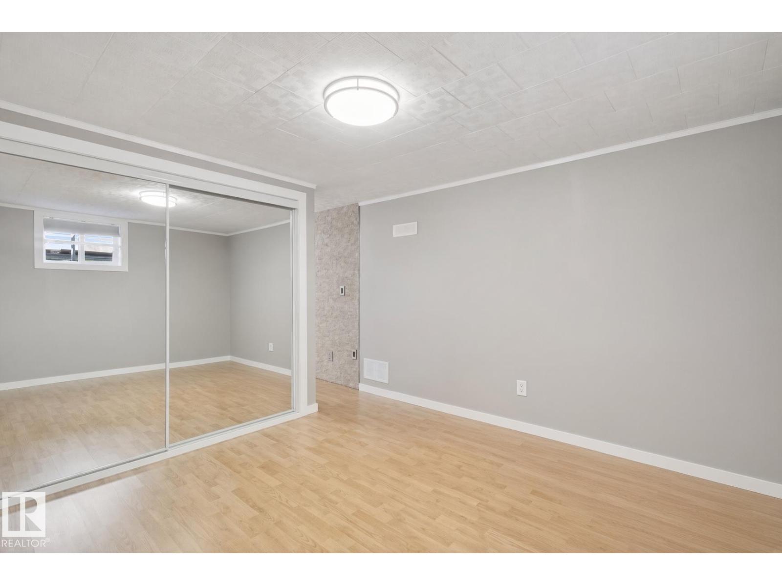 12916 63 ST NW - 27