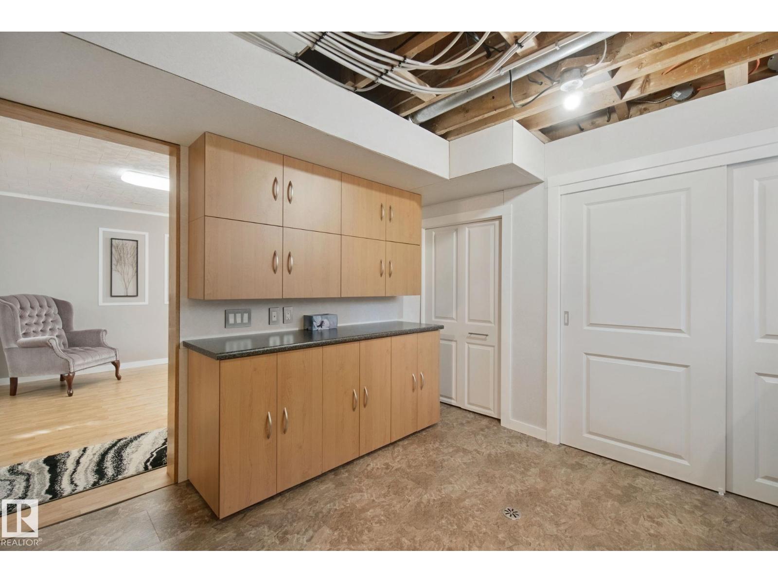 12916 63 ST NW - 29