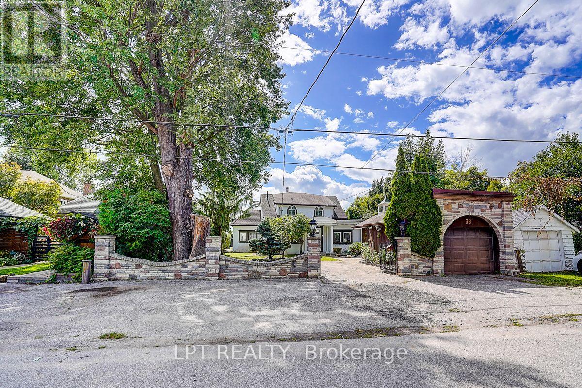 38 METROPOLITAN CRESCENT - Image 36