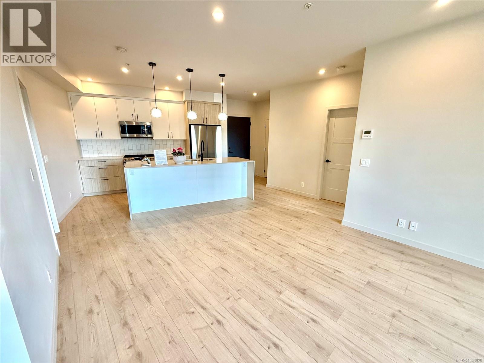 #110 958 Pharoah Mews, Langford, British Columbia, V9B7A1, Langford, British Columbia — photo 4 of 5