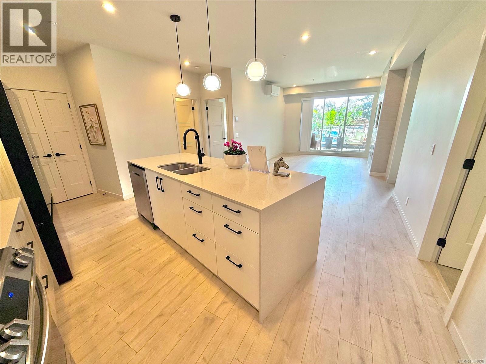 #110 958 Pharoah Mews, Langford, British Columbia, V9B7A1, Langford, British Columbia — photo 5 of 5