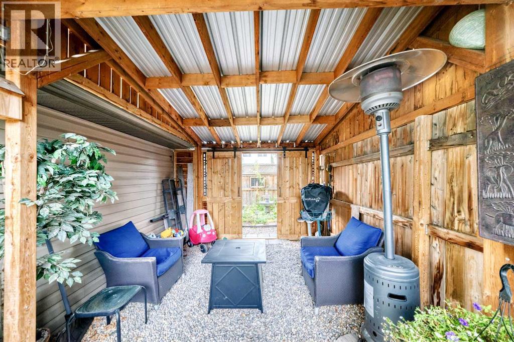 204 Midridge Crescent SE - Image 38