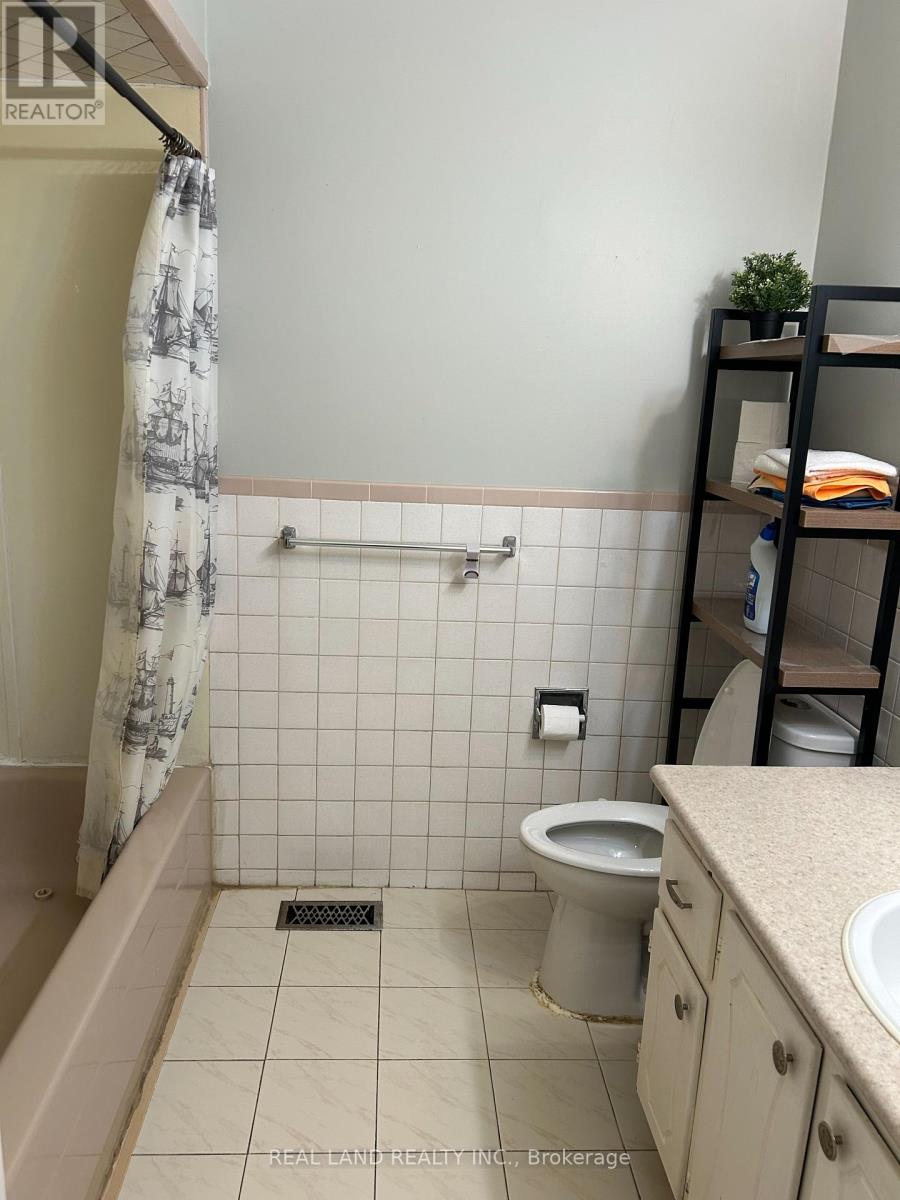 37 PAWNEE AVENUE - 11