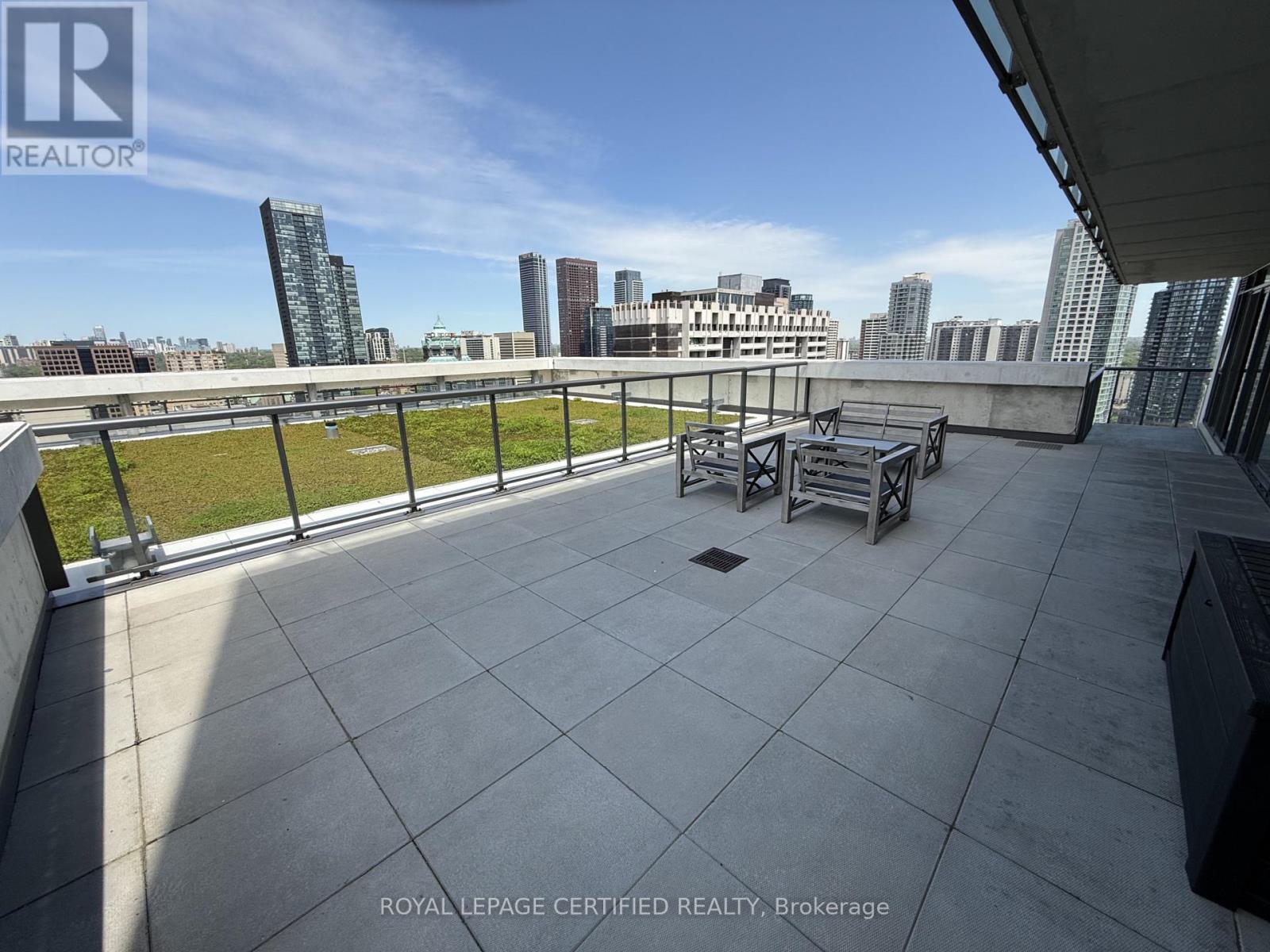 #2305 81 WELLESLEY STREET E - 10