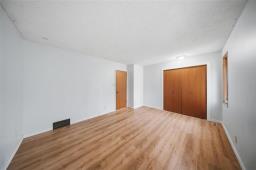 92 Red Oak Drive, Winnipeg, MB R2G2Z9 Photo 12