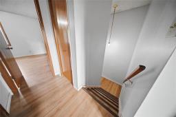 92 Red Oak Drive, Winnipeg, MB R2G2Z9 Photo 18