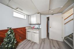 Bedroom - 92 Red Oak Drive, Winnipeg, MB R2G2Z9 Photo 7