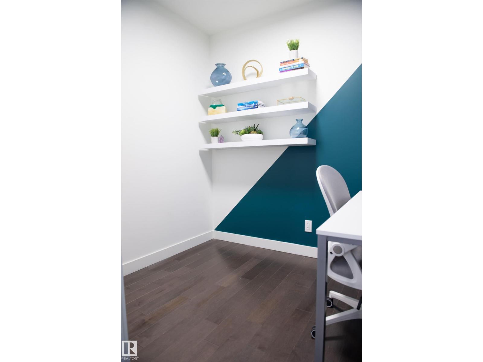 #3410 10360 102 ST NW - 12