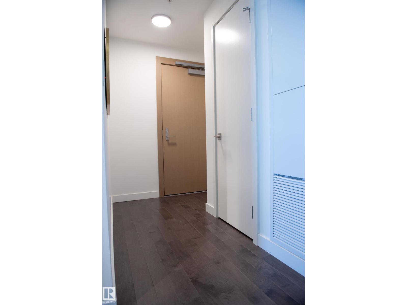 #3410 10360 102 ST NW - 3