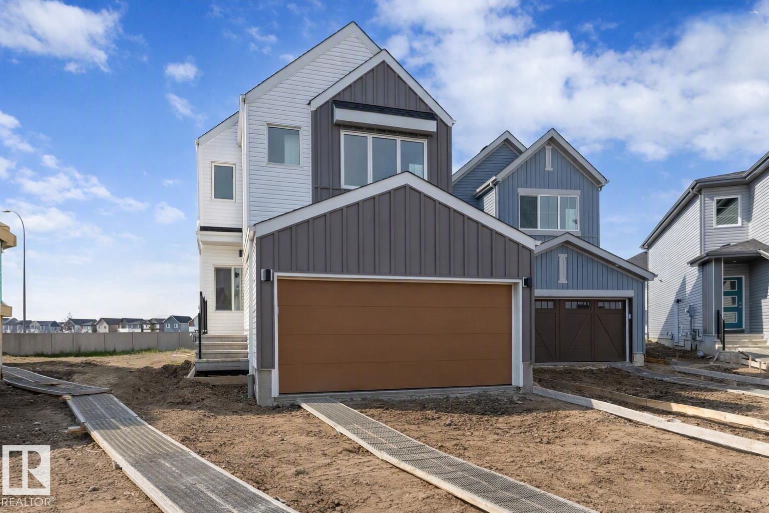 2704 188 ST NW - 2