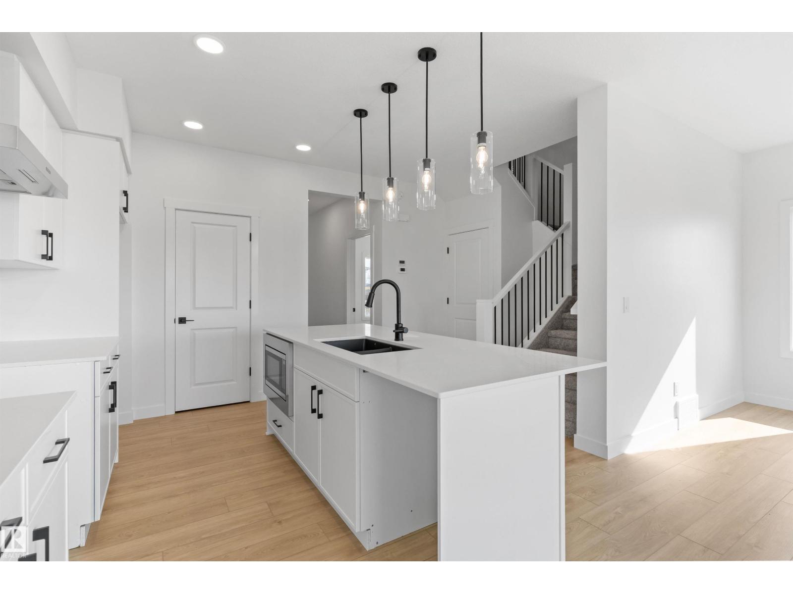 2704 188 ST NW - Image 8