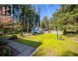 745 Lazo Rd, Comox, BC V9M3V6 Photo 19
