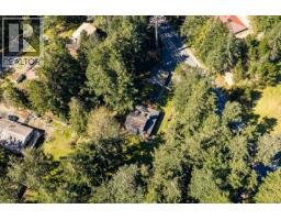 745 Lazo Rd, Comox, BC V9M3V6 Photo 25