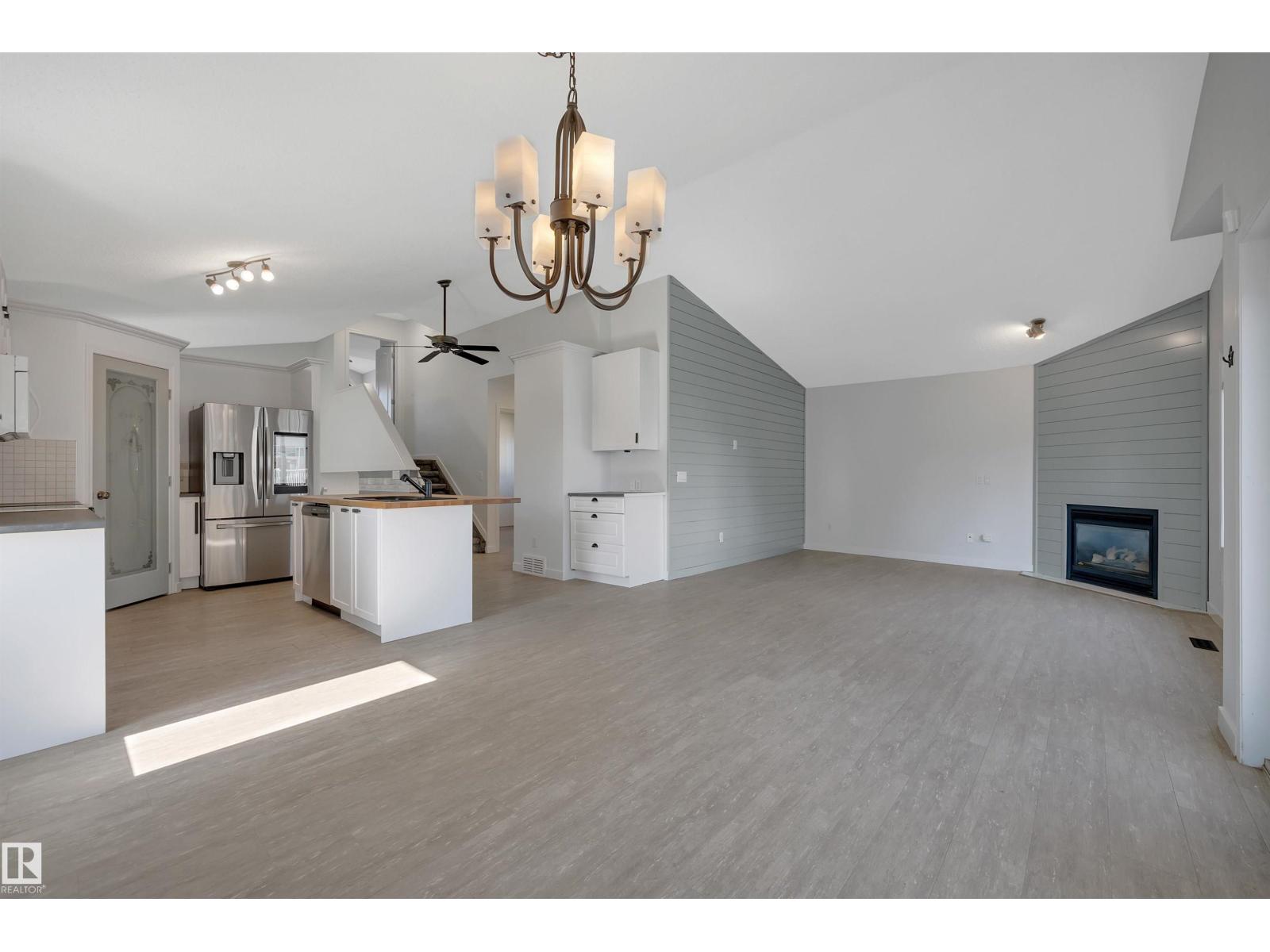 32 MEADOWVIEW DR - Image 17