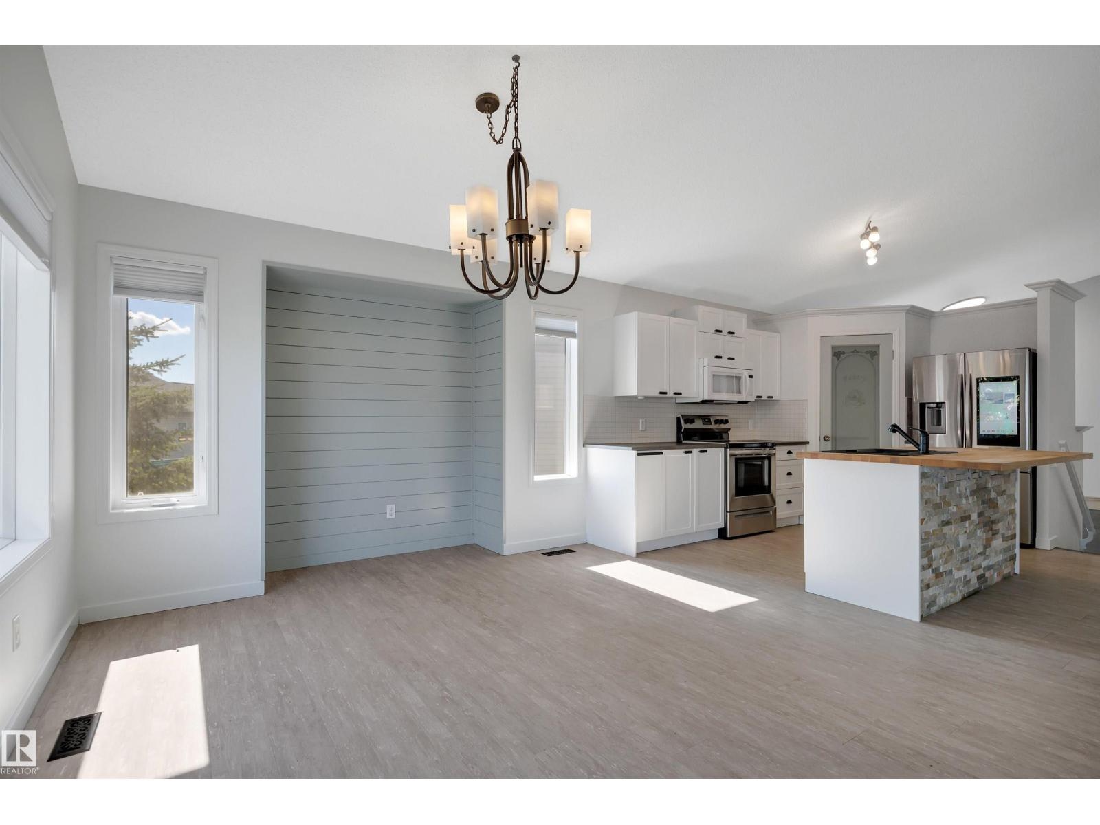 32 MEADOWVIEW DR - Image 18