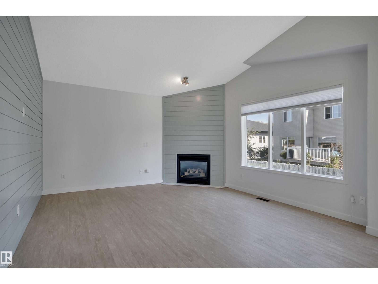 32 MEADOWVIEW DR - Image 21