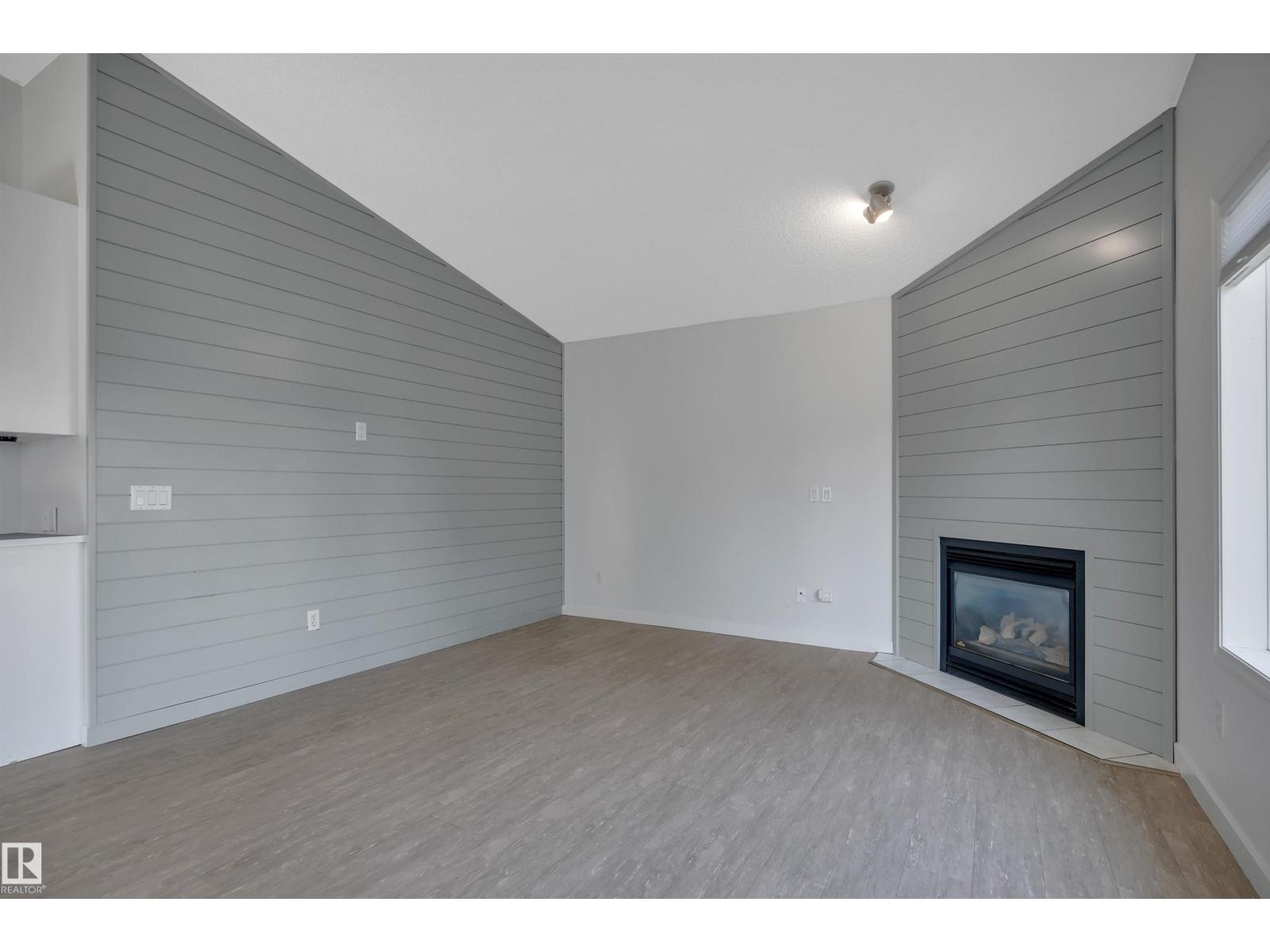 32 MEADOWVIEW DR - Image 22