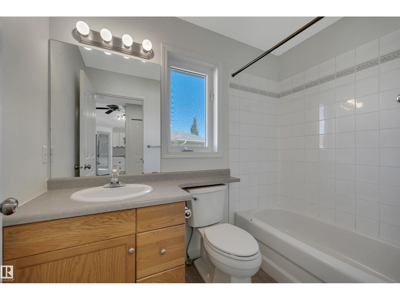 32 MEADOWVIEW DR - Image 26